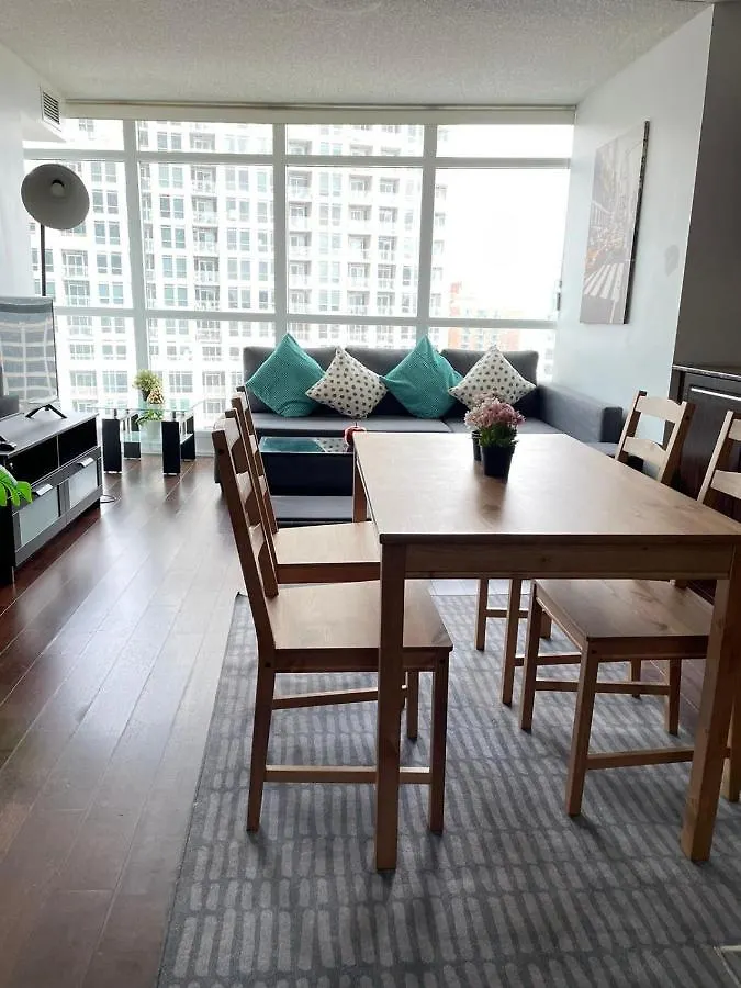 Toronto Downtown 2 Bedroom Families Only Sleeps 5 Appartement