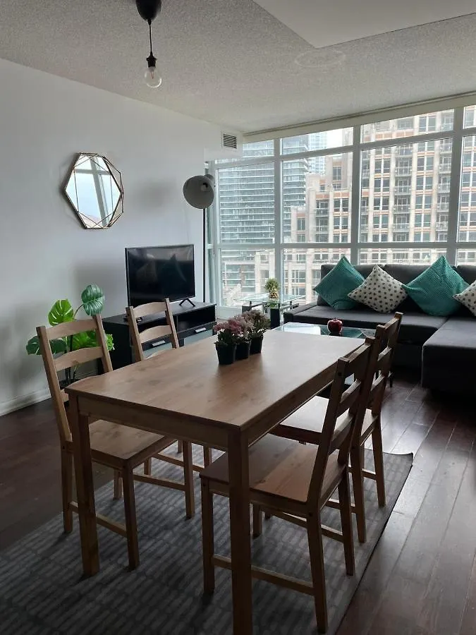 Toronto Downtown 2 Bedroom Families Only Sleeps 5 Canada