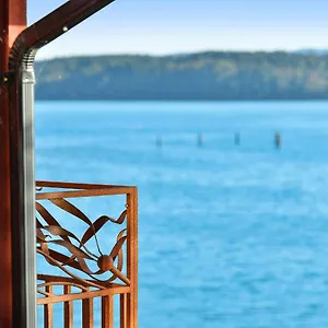 salishan-tree-house-suite.hotels-victoria.net/